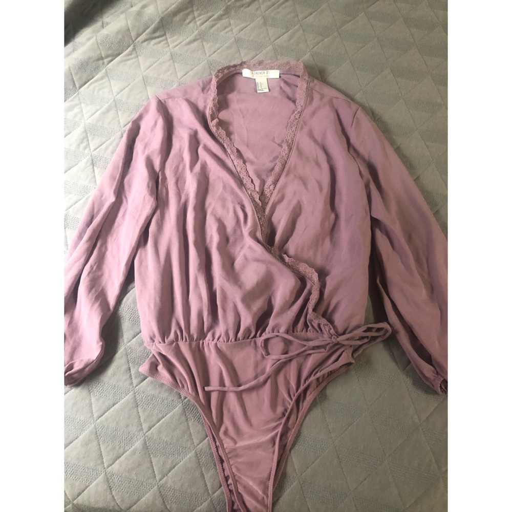 Long sleeve body suit